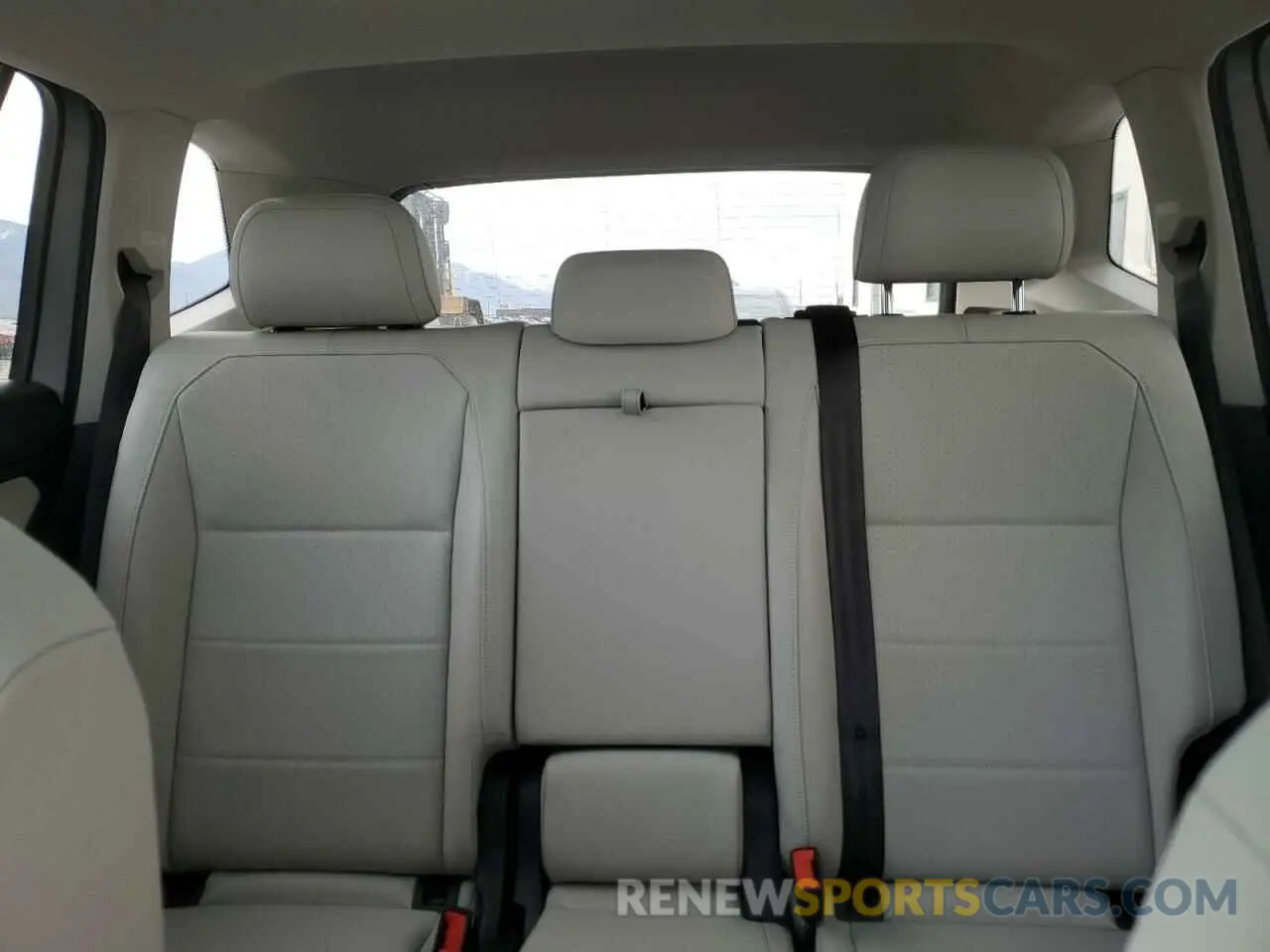 10 fotografías del automóvil dañado 3VV2B7AX5LM037412 VOLKSWAGEN TIGUAN 2020