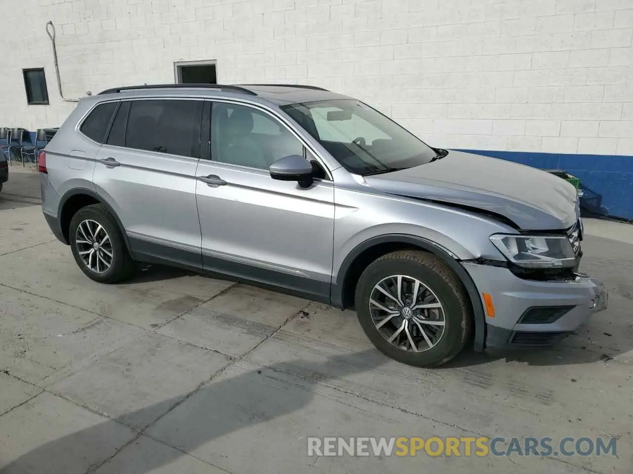 4 fotografías del automóvil dañado 3VV2B7AX5LM037412 VOLKSWAGEN TIGUAN 2020