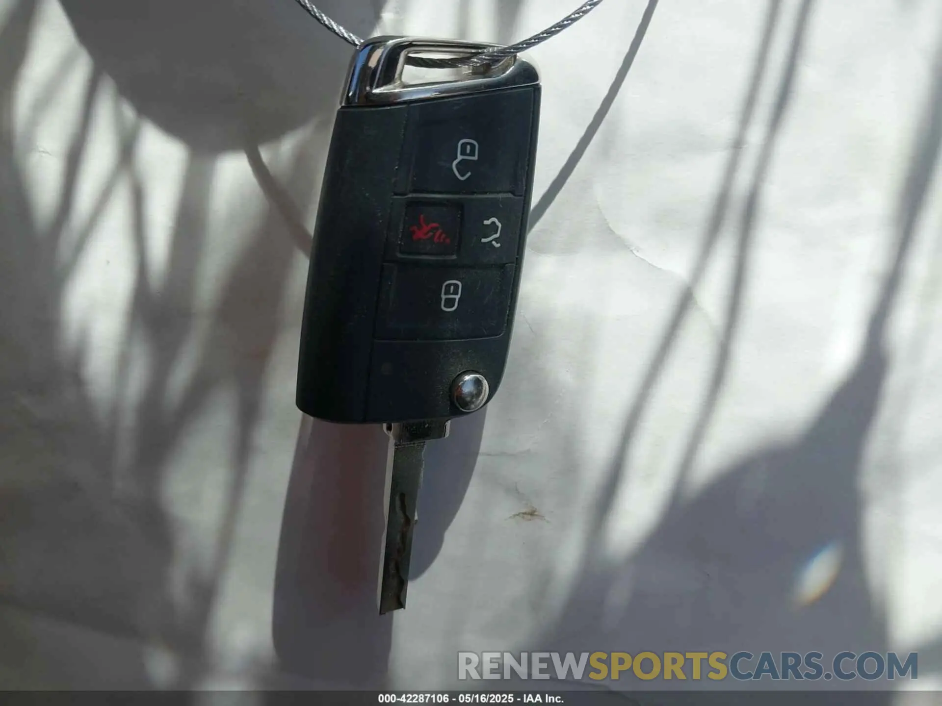 11 fotografías del automóvil dañado 3VV2B7AX6LM043638 VOLKSWAGEN TIGUAN 2020