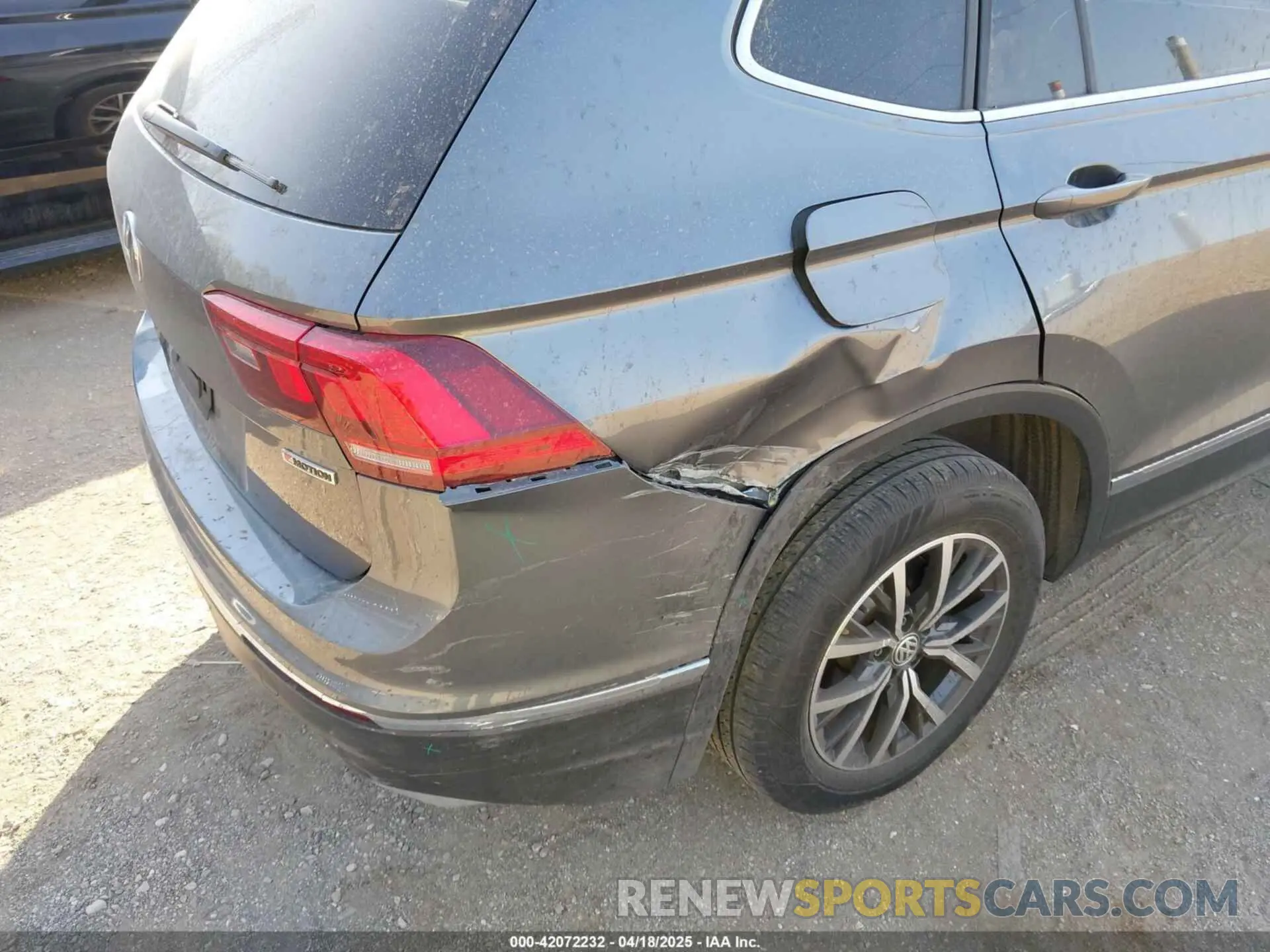 18 fotografías del automóvil dañado 3VV2B7AX6LM108682 VOLKSWAGEN TIGUAN 2020