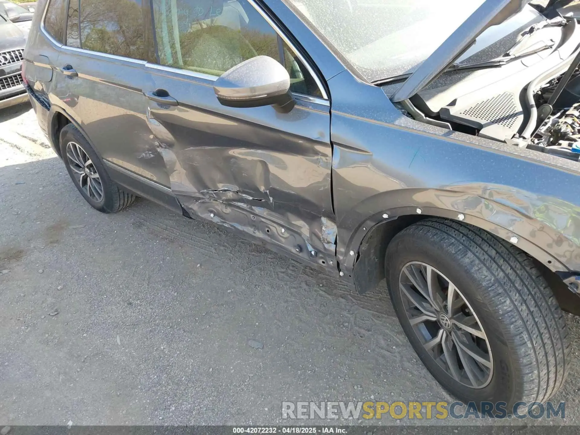 6 fotografías del automóvil dañado 3VV2B7AX6LM108682 VOLKSWAGEN TIGUAN 2020