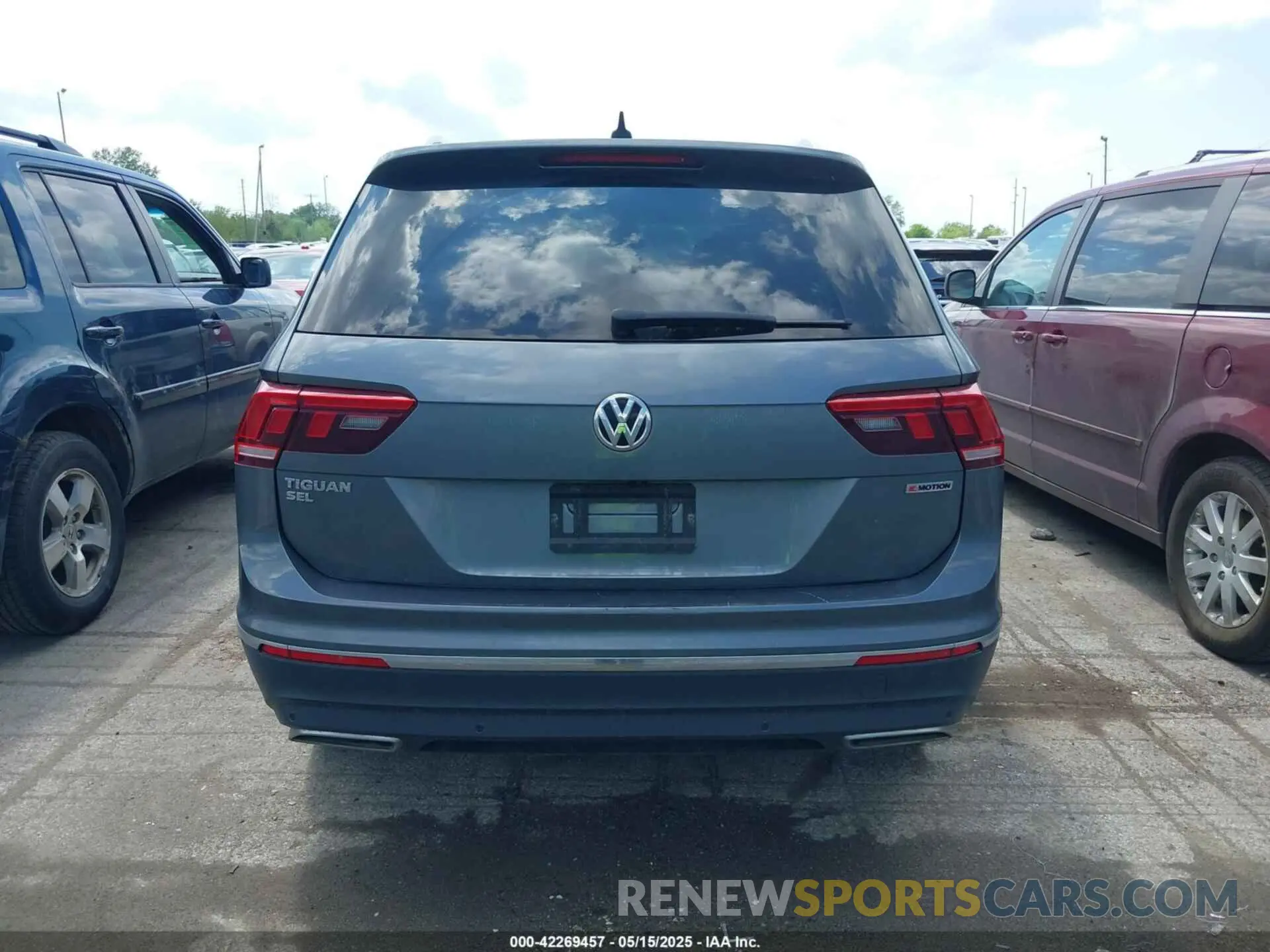 16 fotografías del automóvil dañado 3VV2B7AX7LM113597 VOLKSWAGEN TIGUAN 2020