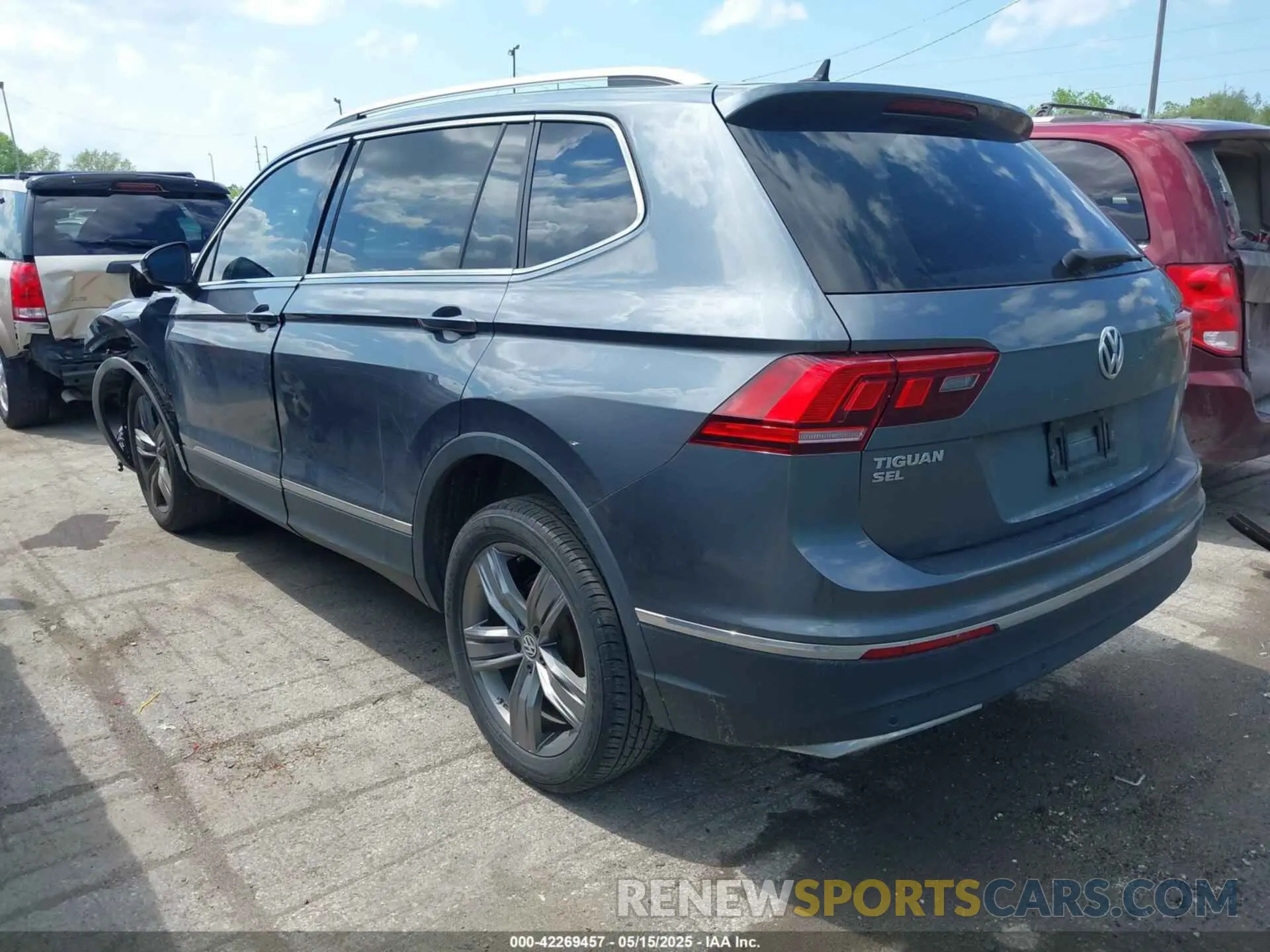 3 fotografías del automóvil dañado 3VV2B7AX7LM113597 VOLKSWAGEN TIGUAN 2020