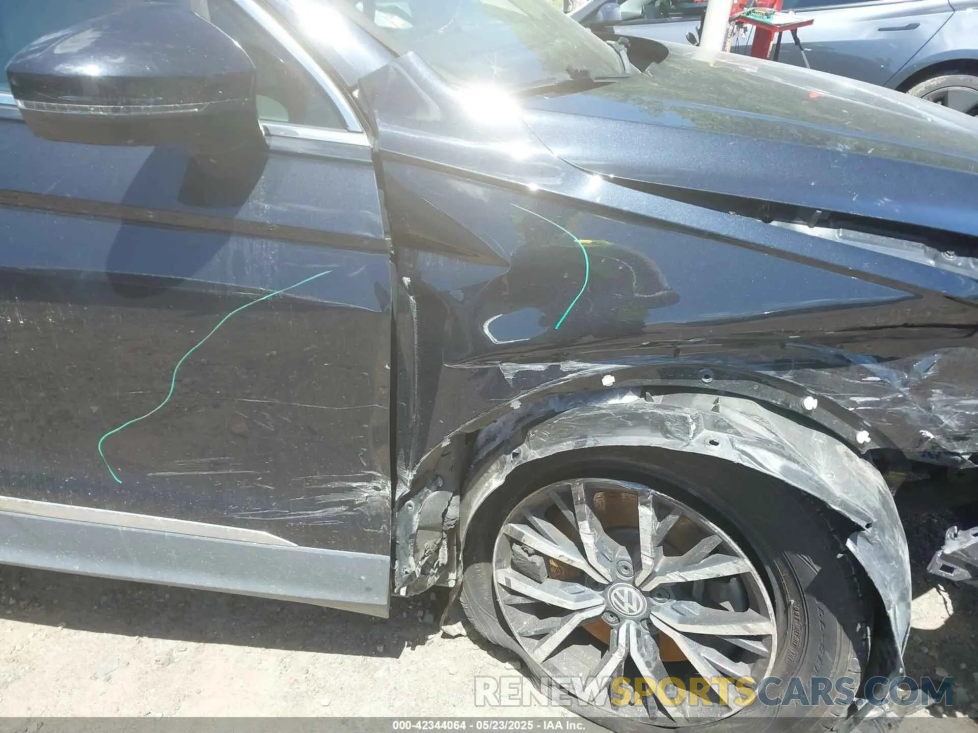 18 fotografías del automóvil dañado 3VV2B7AX7LM148379 VOLKSWAGEN TIGUAN 2020