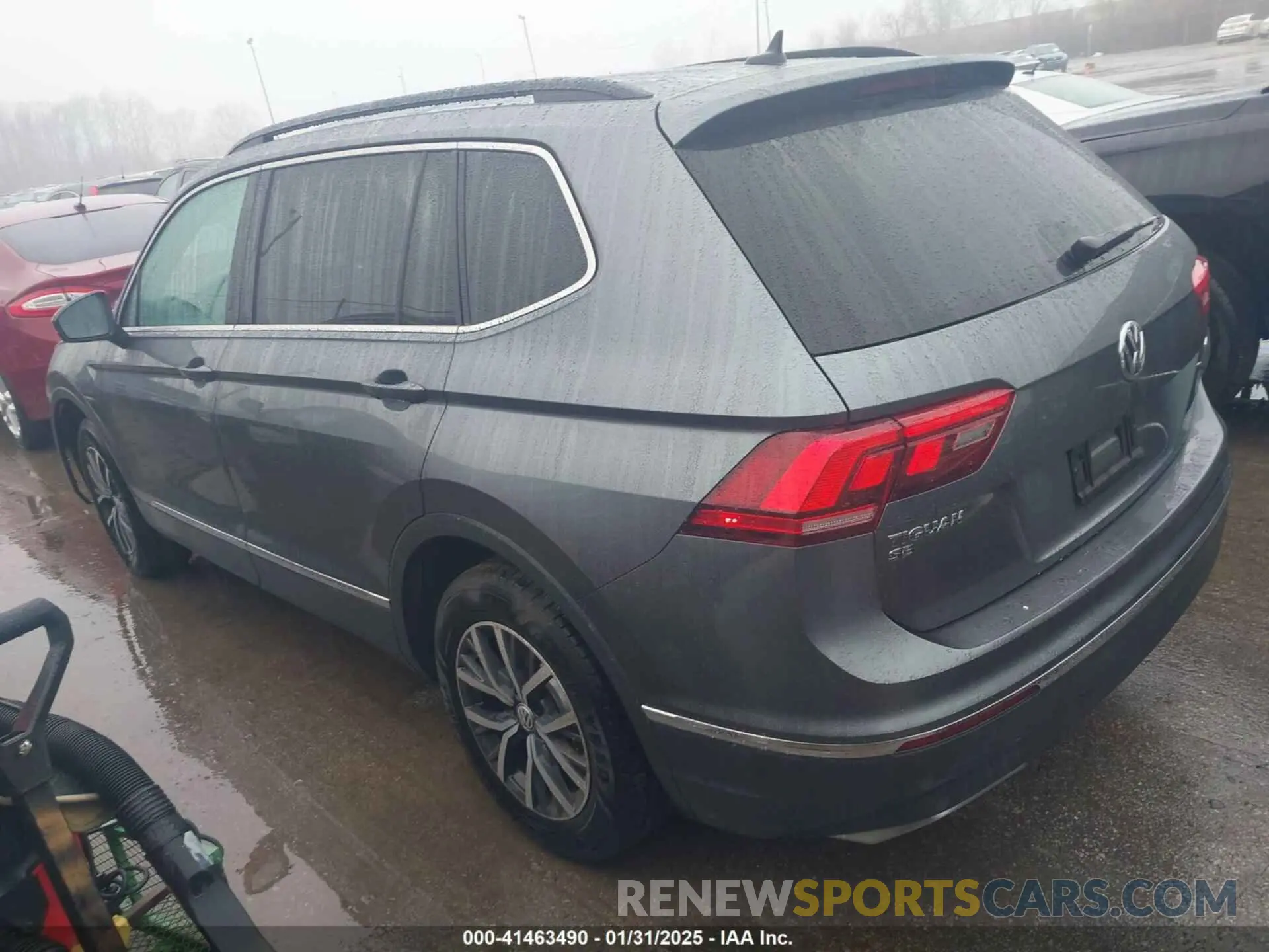 3 fotografías del automóvil dañado 3VV2B7AX7LM158118 VOLKSWAGEN TIGUAN 2020