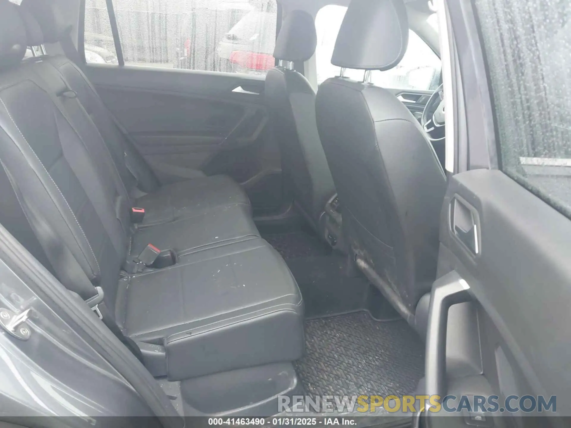 8 fotografías del automóvil dañado 3VV2B7AX7LM158118 VOLKSWAGEN TIGUAN 2020