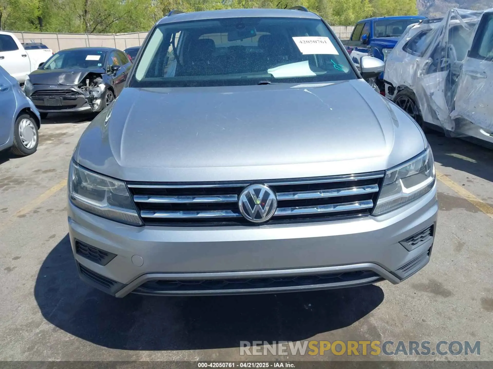 13 fotografías del automóvil dañado 3VV2B7AX8LM020992 VOLKSWAGEN TIGUAN 2020