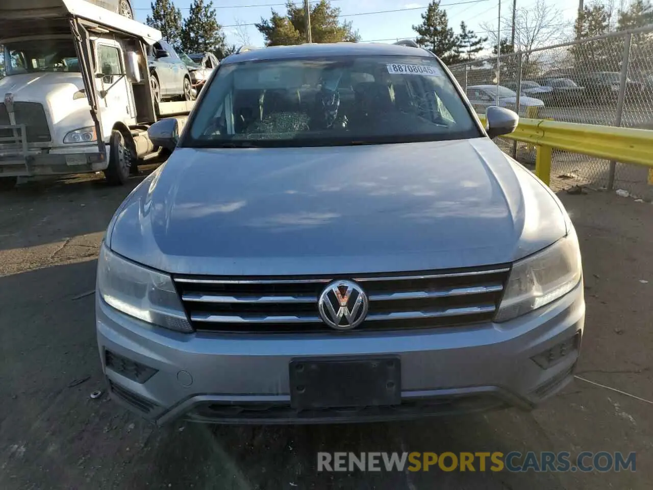 5 fotografías del automóvil dañado 3VV2B7AX8LM080755 VOLKSWAGEN TIGUAN 2020