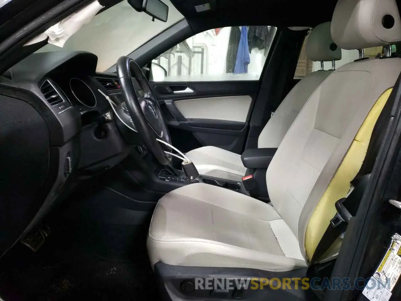 7 fotografías del automóvil dañado 3VV2B7AX8LM108540 VOLKSWAGEN TIGUAN 2020