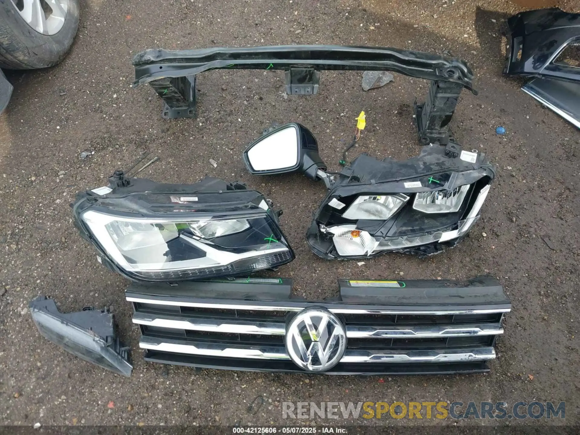 12 fotografías del automóvil dañado 3VV2B7AX8LM177213 VOLKSWAGEN TIGUAN 2020