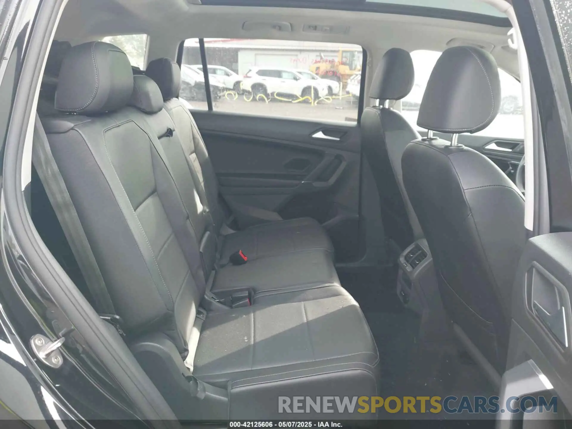 8 fotografías del automóvil dañado 3VV2B7AX8LM177213 VOLKSWAGEN TIGUAN 2020