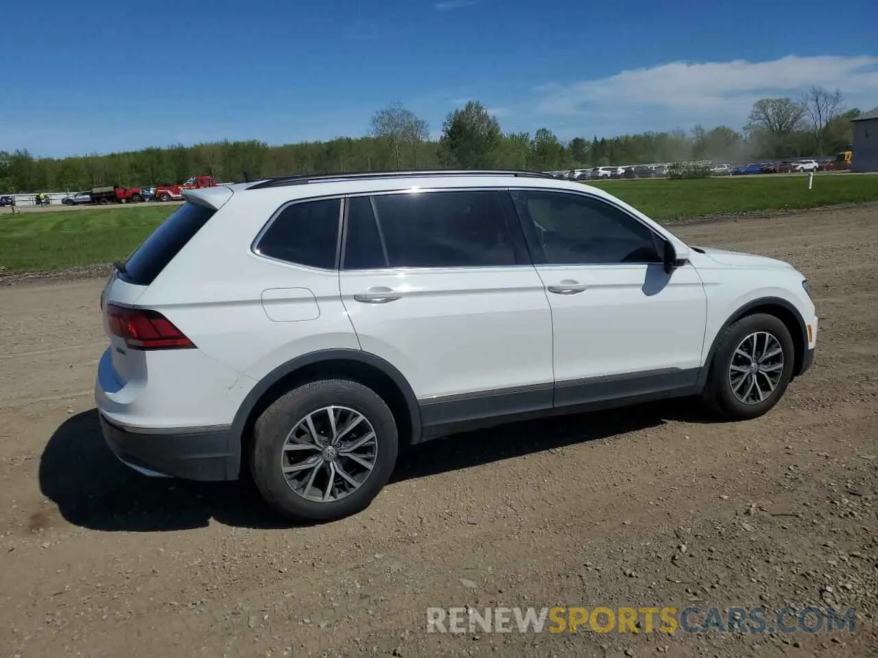 3 fotografías del automóvil dañado 3VV2B7AX8LM178541 VOLKSWAGEN TIGUAN 2020