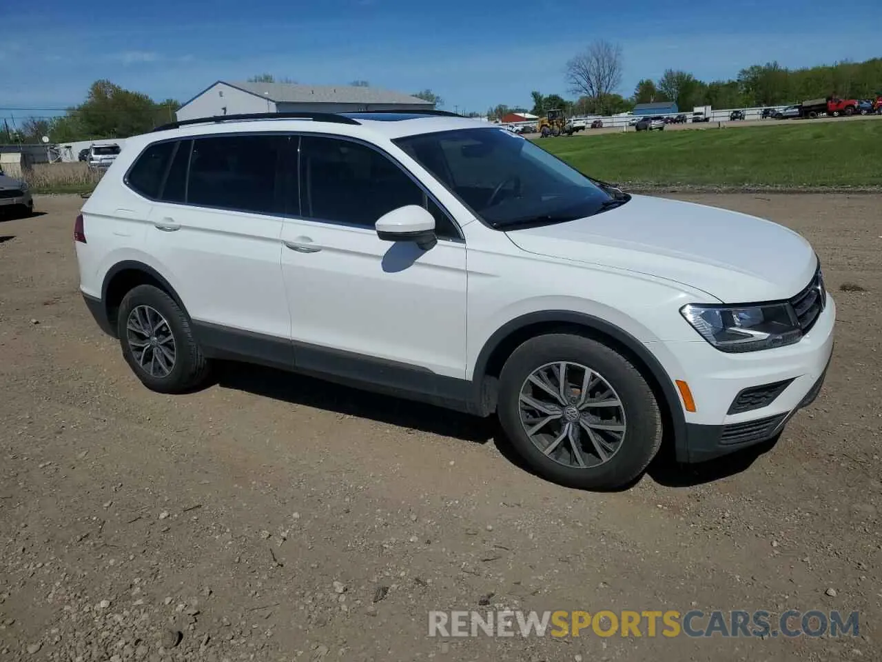 4 fotografías del automóvil dañado 3VV2B7AX8LM178541 VOLKSWAGEN TIGUAN 2020