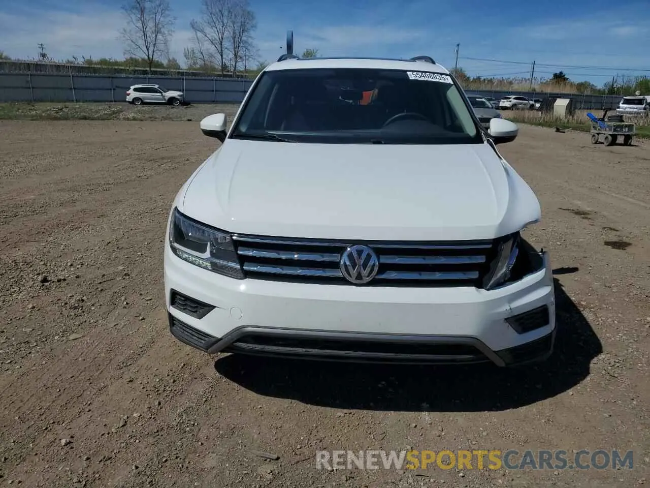 5 fotografías del automóvil dañado 3VV2B7AX8LM178541 VOLKSWAGEN TIGUAN 2020