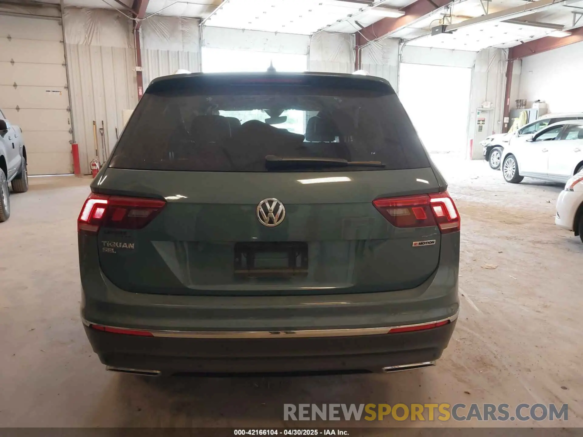 16 fotografías del automóvil dañado 3VV2B7AX9LM078125 VOLKSWAGEN TIGUAN 2020
