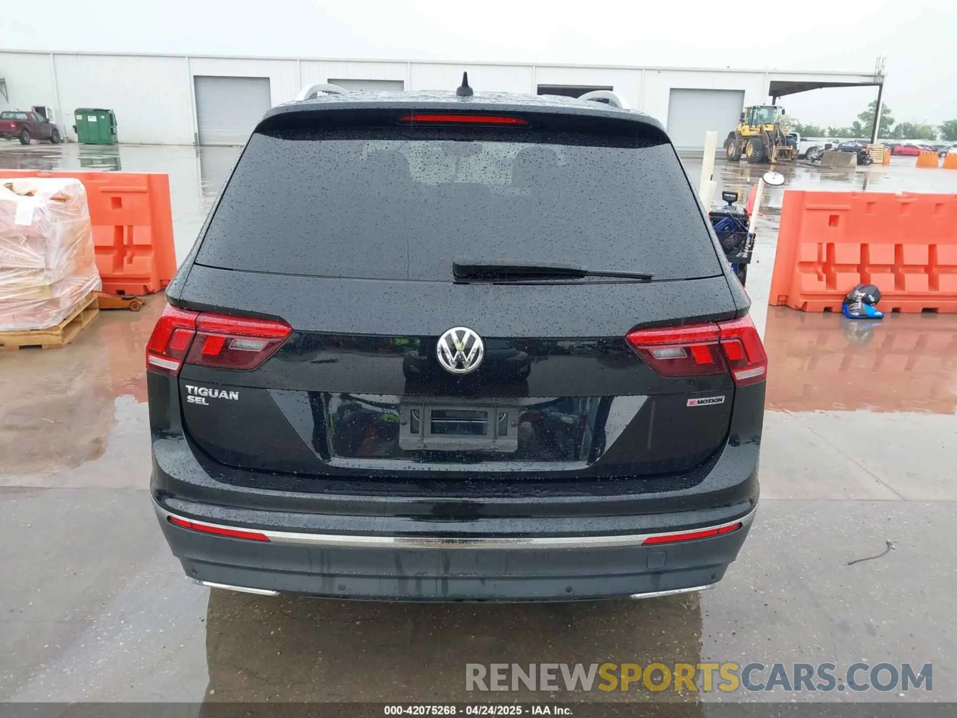 16 fotografías del automóvil dañado 3VV2B7AXXLM022419 VOLKSWAGEN TIGUAN 2020