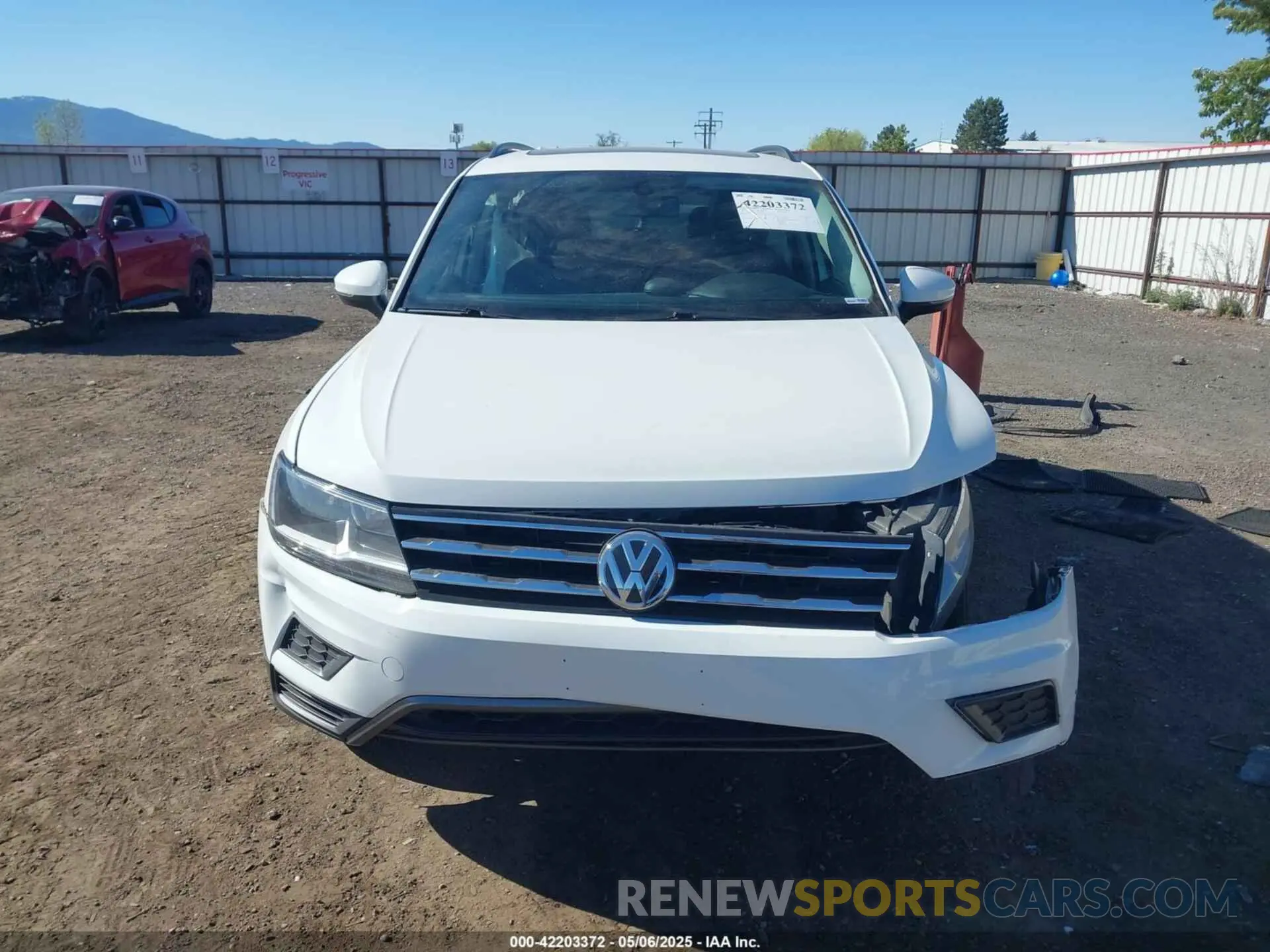 12 fotografías del automóvil dañado 3VV2B7AXXLM053170 VOLKSWAGEN TIGUAN 2020
