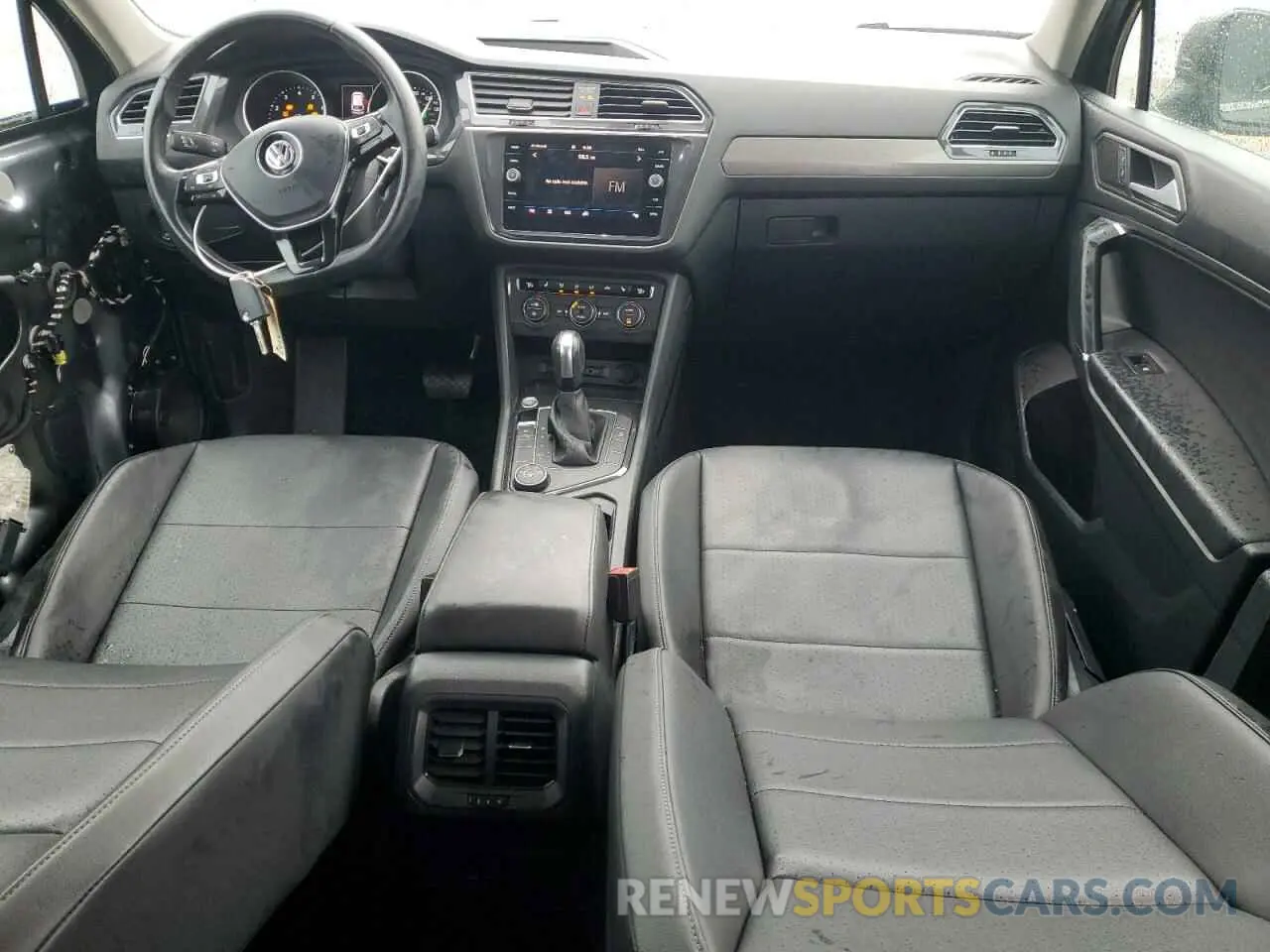 8 fotografías del automóvil dañado 3VV2B7AXXLM176788 VOLKSWAGEN TIGUAN 2020