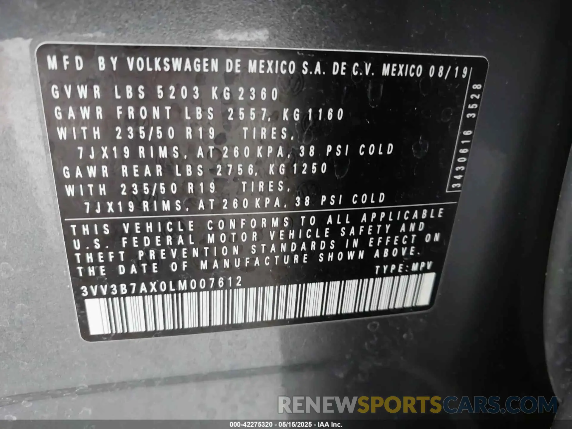 8 fotografías del automóvil dañado 3VV3B7AX0LM007612 VOLKSWAGEN TIGUAN 2020