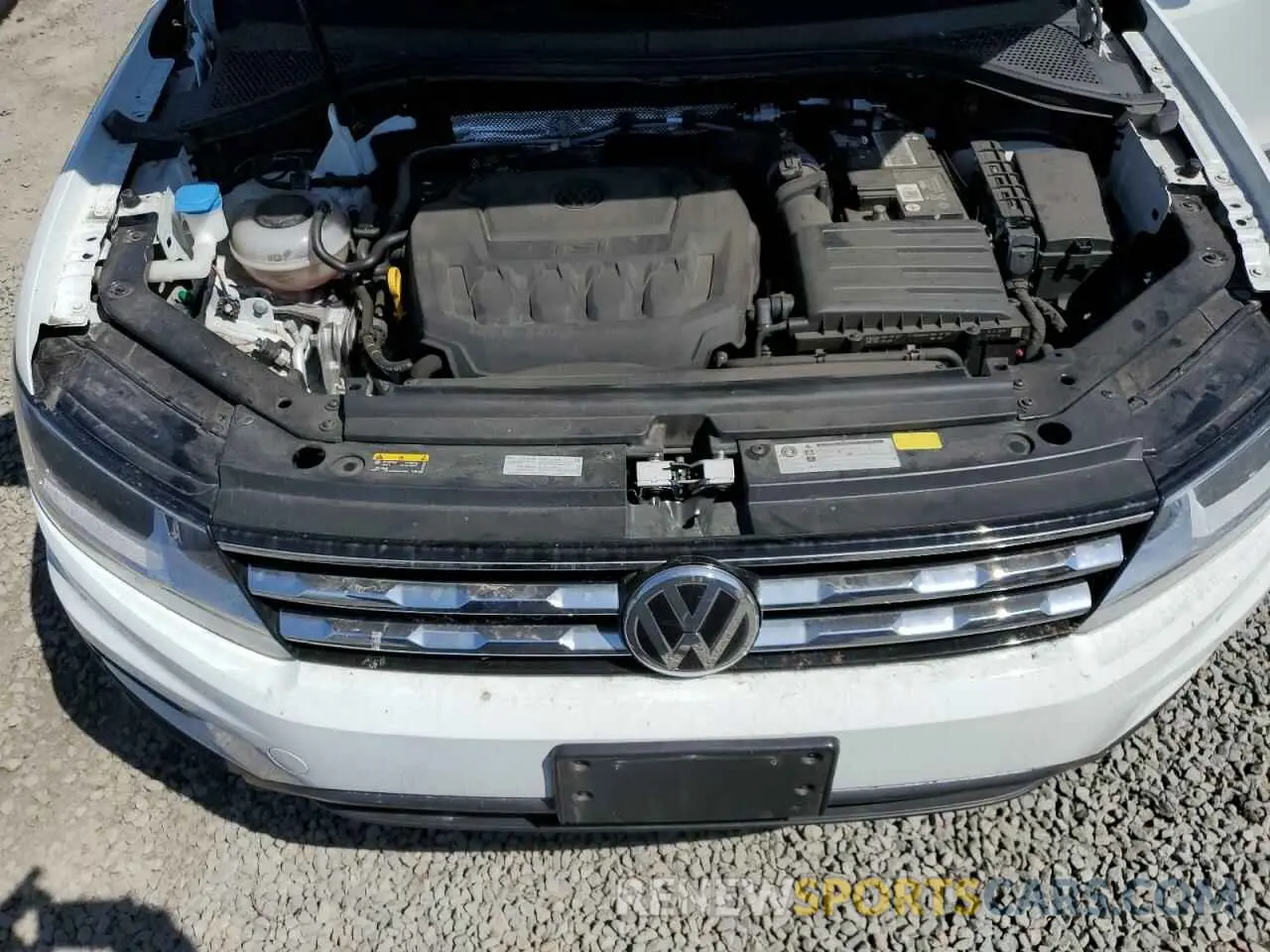 12 fotografías del automóvil dañado 3VV3B7AX1LM069603 VOLKSWAGEN TIGUAN 2020