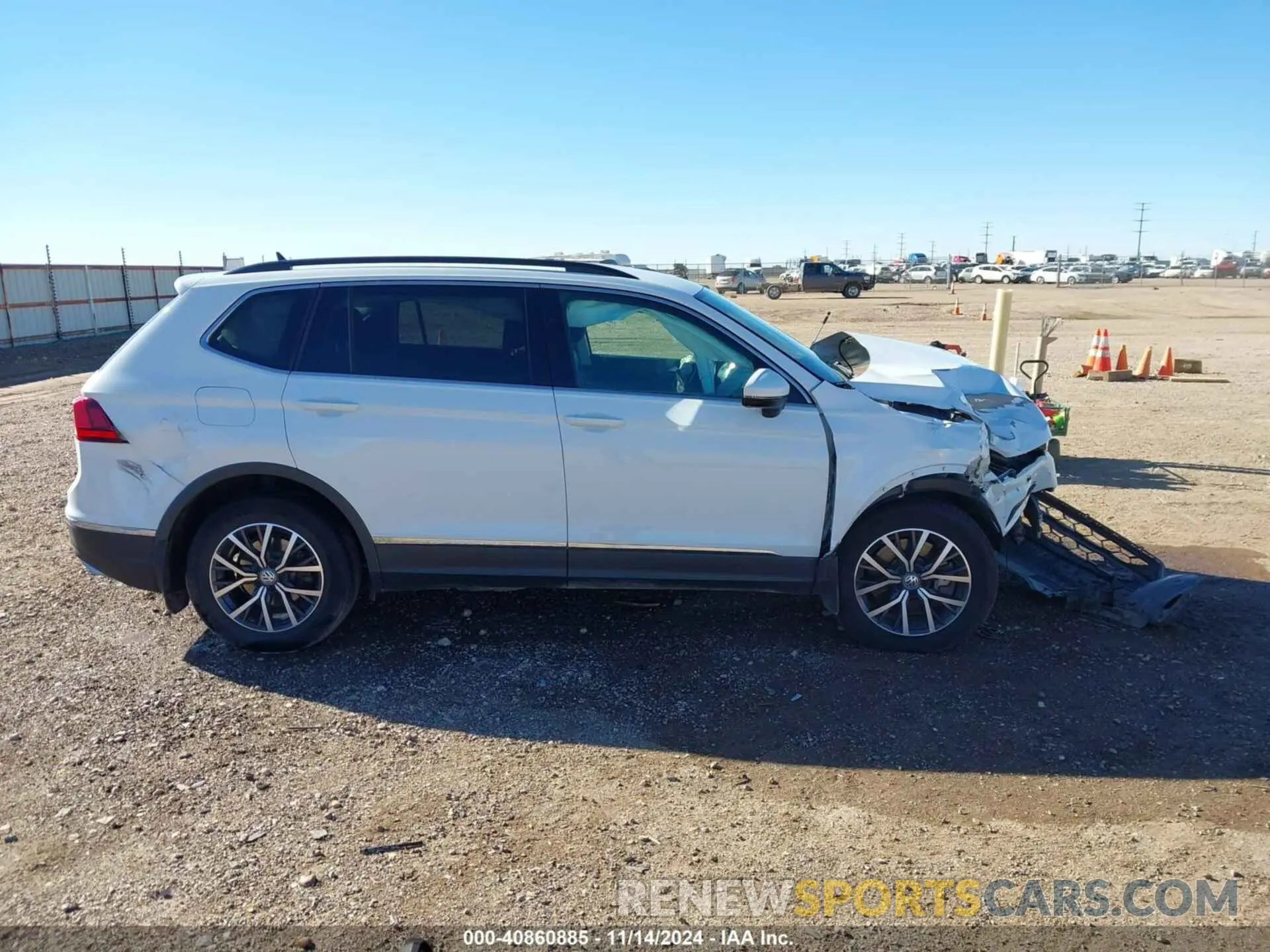 14 fotografías del automóvil dañado 3VV3B7AX1LM128665 VOLKSWAGEN TIGUAN 2020