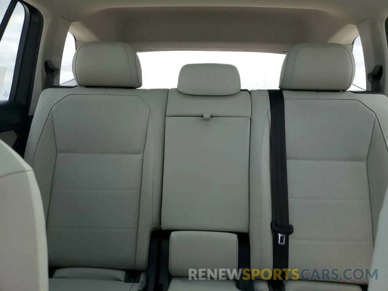 10 fotografías del automóvil dañado 3VV3B7AX3LM088556 VOLKSWAGEN TIGUAN 2020