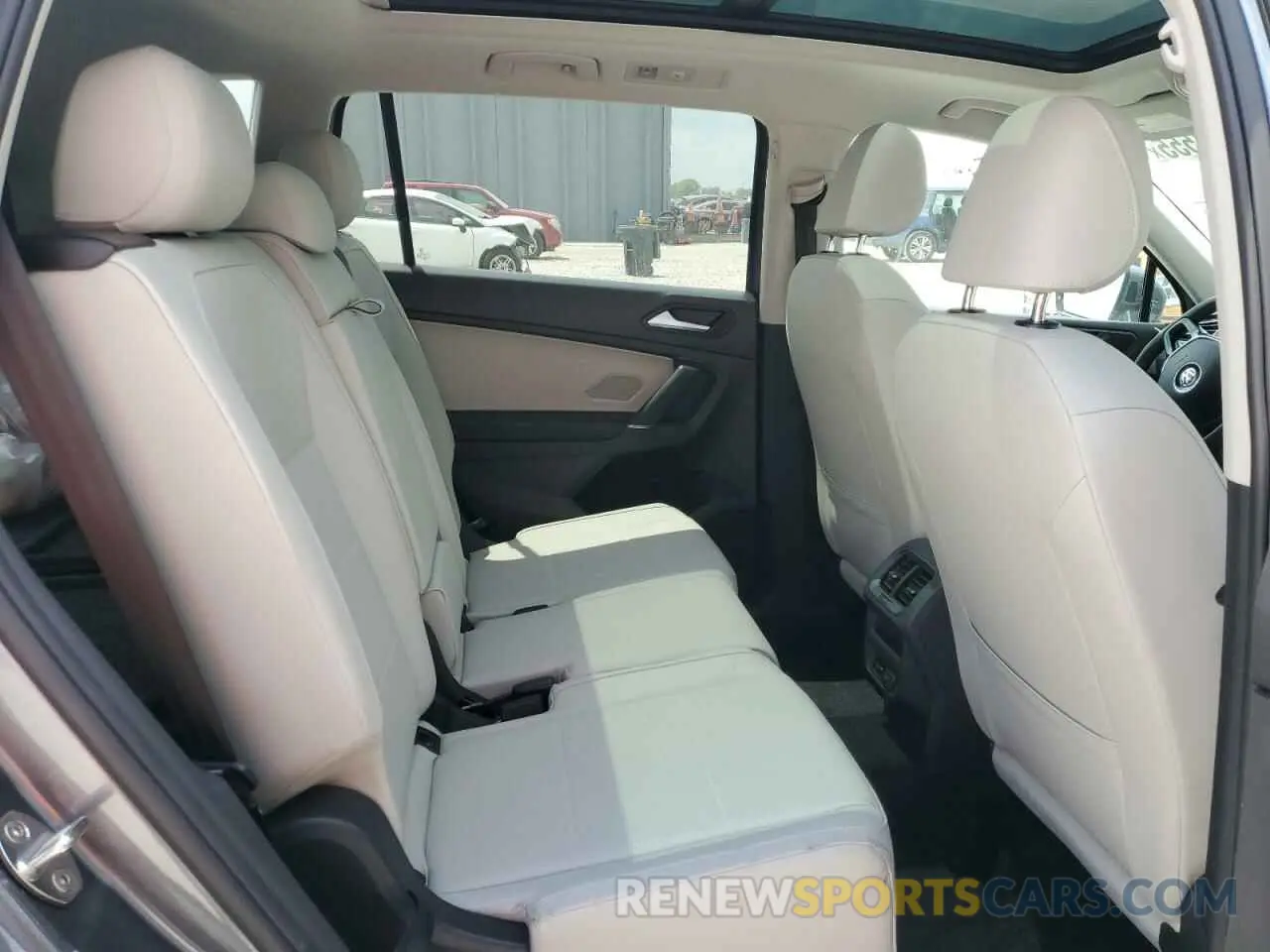 12 fotografías del automóvil dañado 3VV3B7AX3LM088556 VOLKSWAGEN TIGUAN 2020