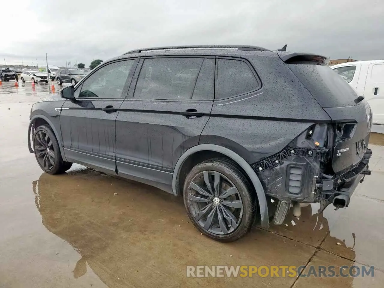 2 fotografías del automóvil dañado 3VV3B7AX3LM132894 VOLKSWAGEN TIGUAN 2020