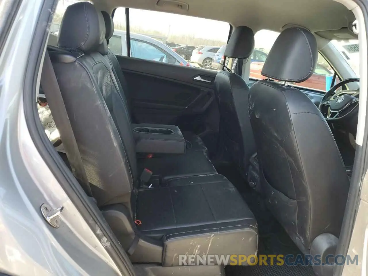 11 fotografías del automóvil dañado 3VV3B7AX4LM113769 VOLKSWAGEN TIGUAN 2020
