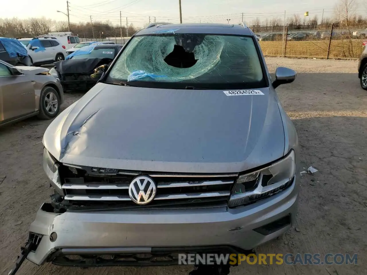 5 fotografías del automóvil dañado 3VV3B7AX4LM115845 VOLKSWAGEN TIGUAN 2020