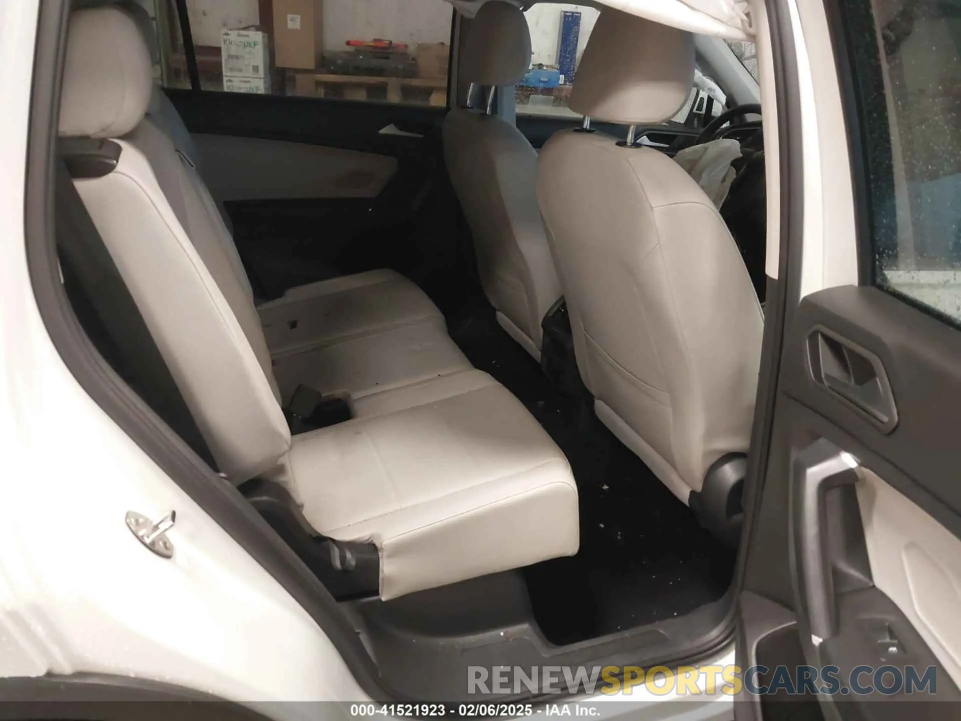 8 fotografías del automóvil dañado 3VV3B7AX4LM141023 VOLKSWAGEN TIGUAN 2020