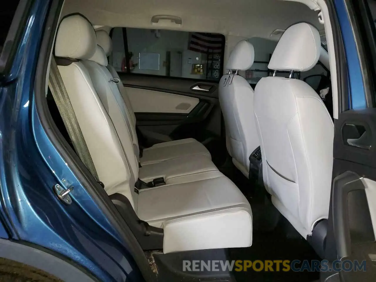 11 fotografías del automóvil dañado 3VV3B7AX5LM017570 VOLKSWAGEN TIGUAN 2020