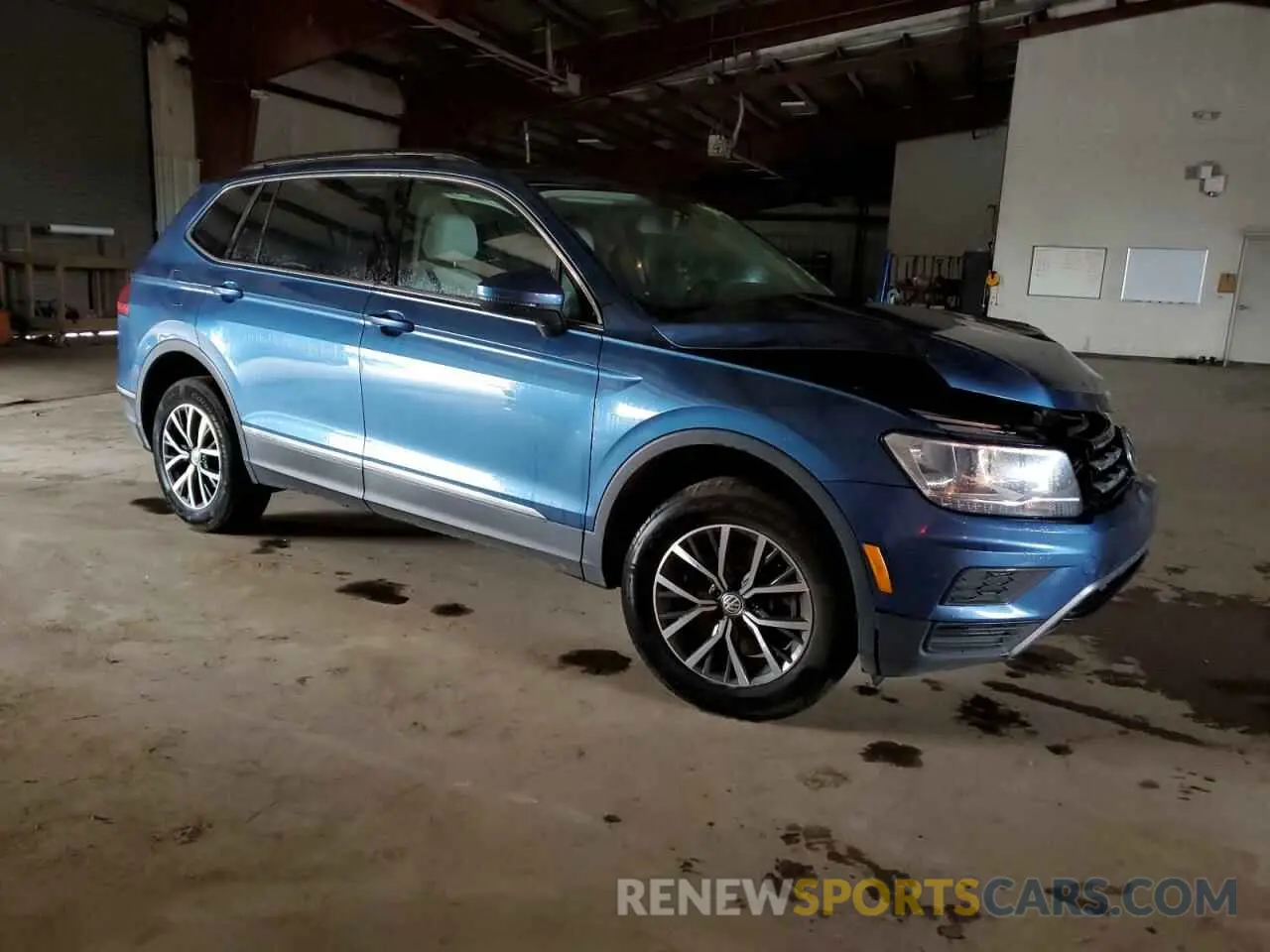 4 fotografías del automóvil dañado 3VV3B7AX5LM017570 VOLKSWAGEN TIGUAN 2020