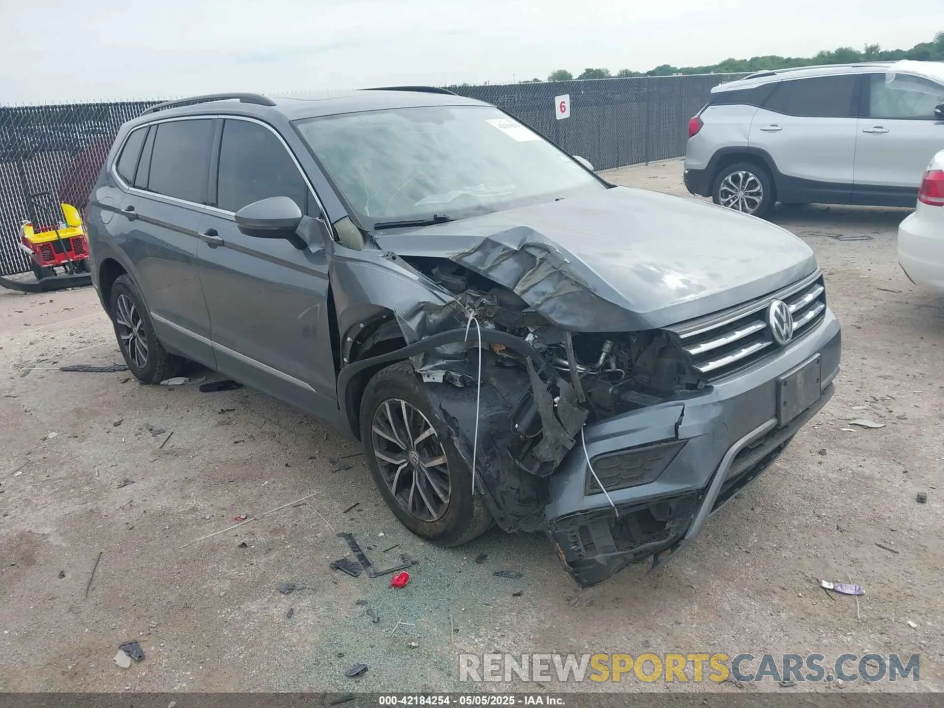 1 fotografías del automóvil dañado 3VV3B7AX6LM008716 VOLKSWAGEN TIGUAN 2020