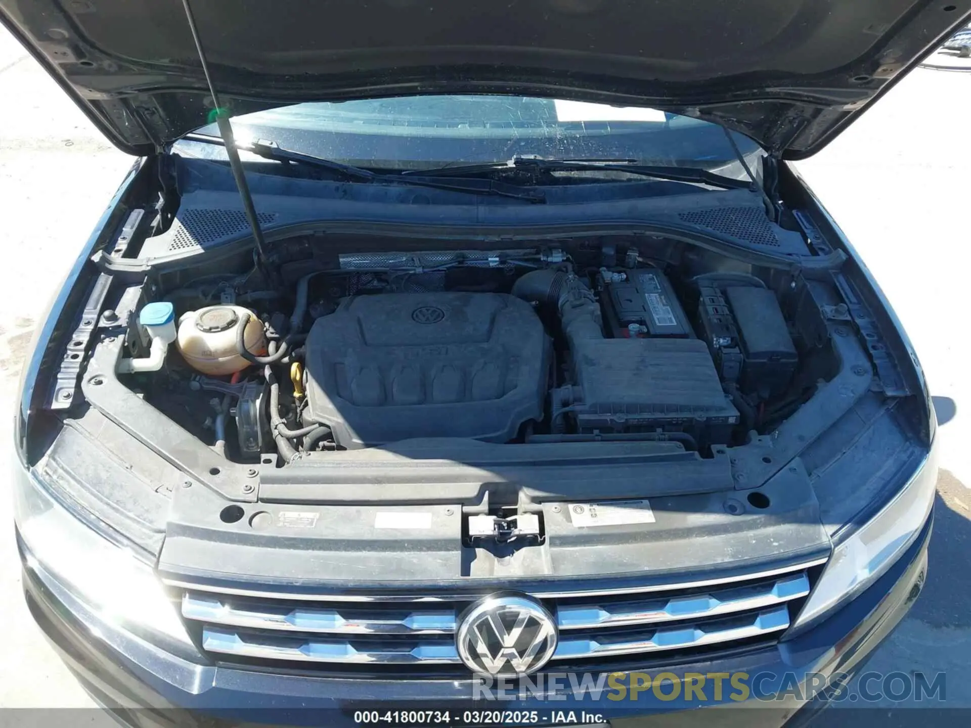 10 fotografías del automóvil dañado 3VV3B7AX6LM071413 VOLKSWAGEN TIGUAN 2020