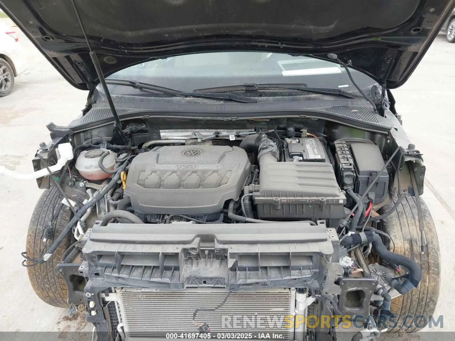 10 fotografías del automóvil dañado 3VV3B7AX7LM067046 VOLKSWAGEN TIGUAN 2020