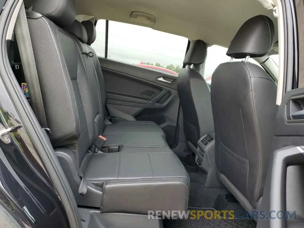 11 fotografías del automóvil dañado 3VV3B7AX7LM153778 VOLKSWAGEN TIGUAN 2020