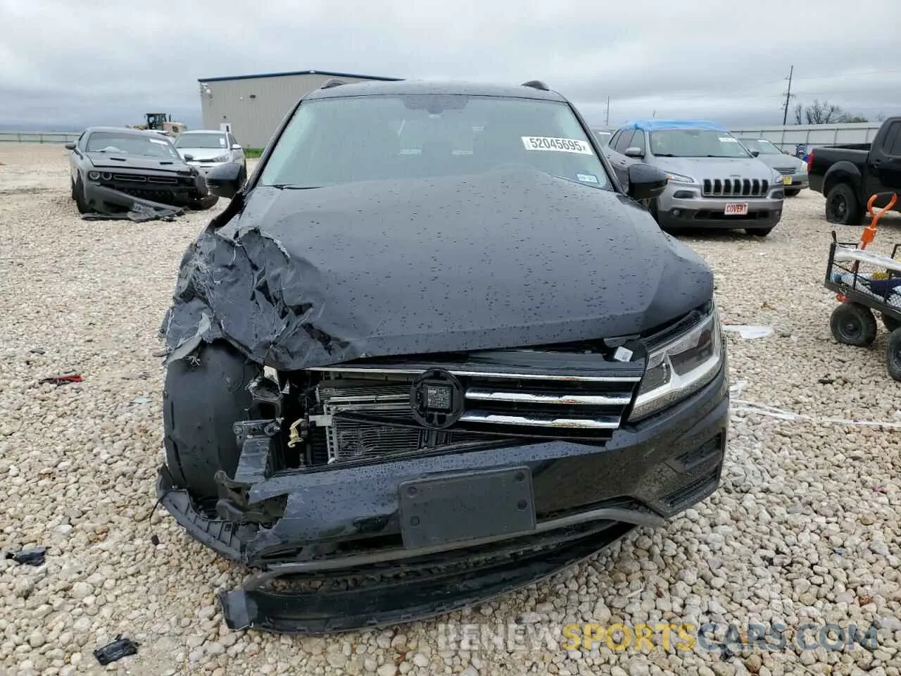 5 fotografías del automóvil dañado 3VV3B7AX7LM153778 VOLKSWAGEN TIGUAN 2020