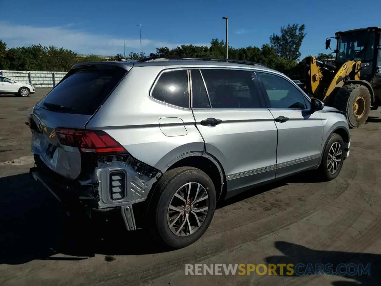 3 fotografías del automóvil dañado 3VV3B7AX8LM036808 VOLKSWAGEN TIGUAN 2020