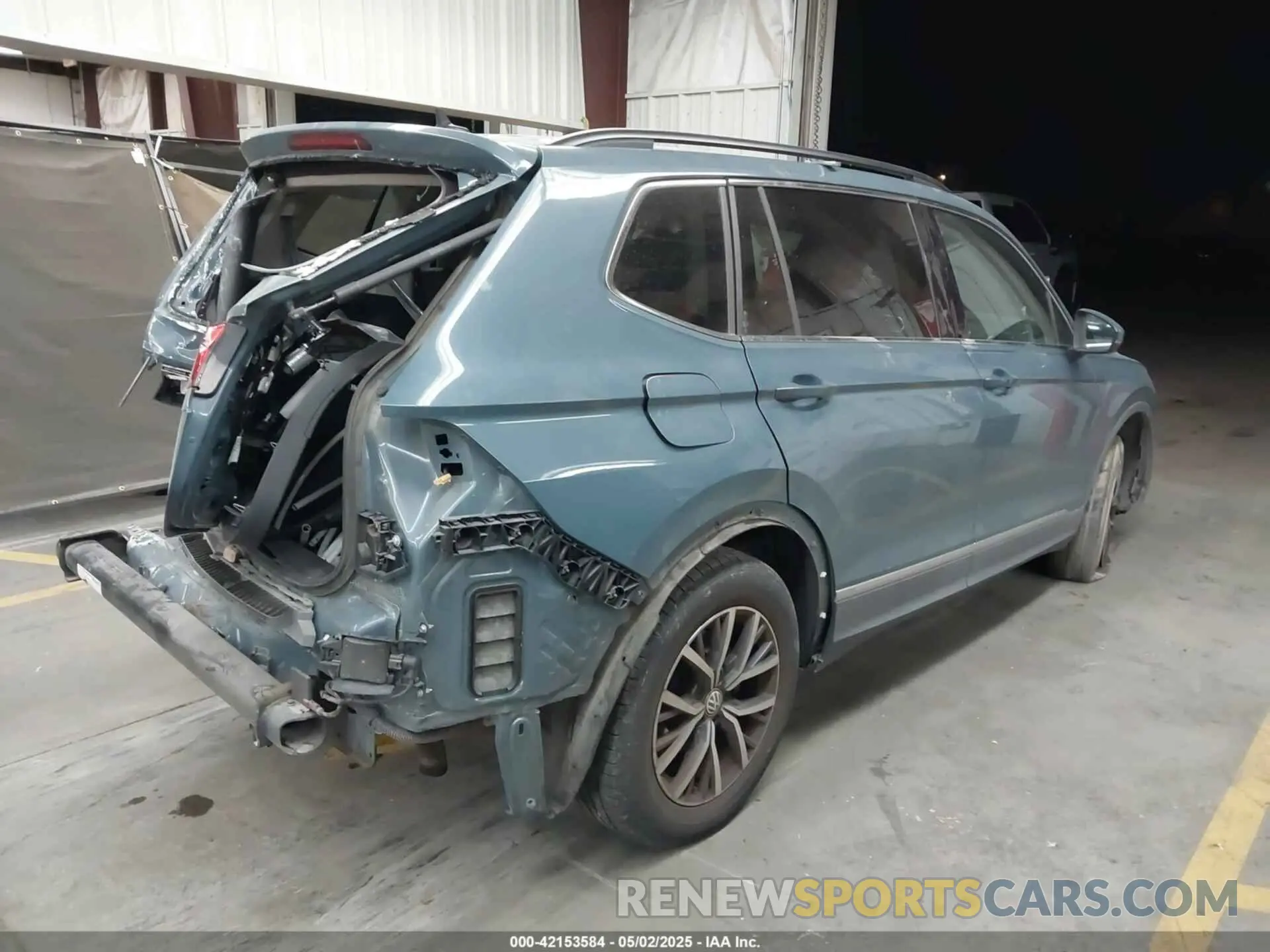 4 fotografías del automóvil dañado 3VV3B7AXXLM058423 VOLKSWAGEN TIGUAN 2020