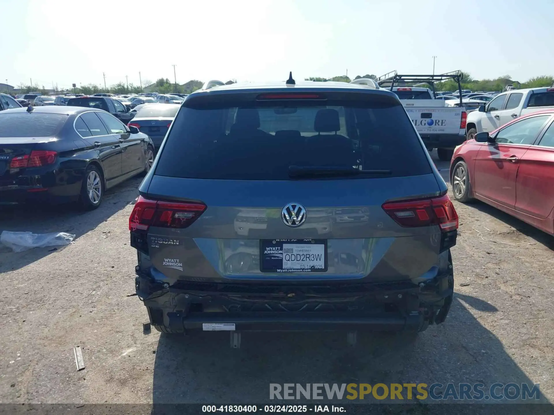 15 fotografías del automóvil dañado 3VV3B7AXXLM137641 VOLKSWAGEN TIGUAN 2020