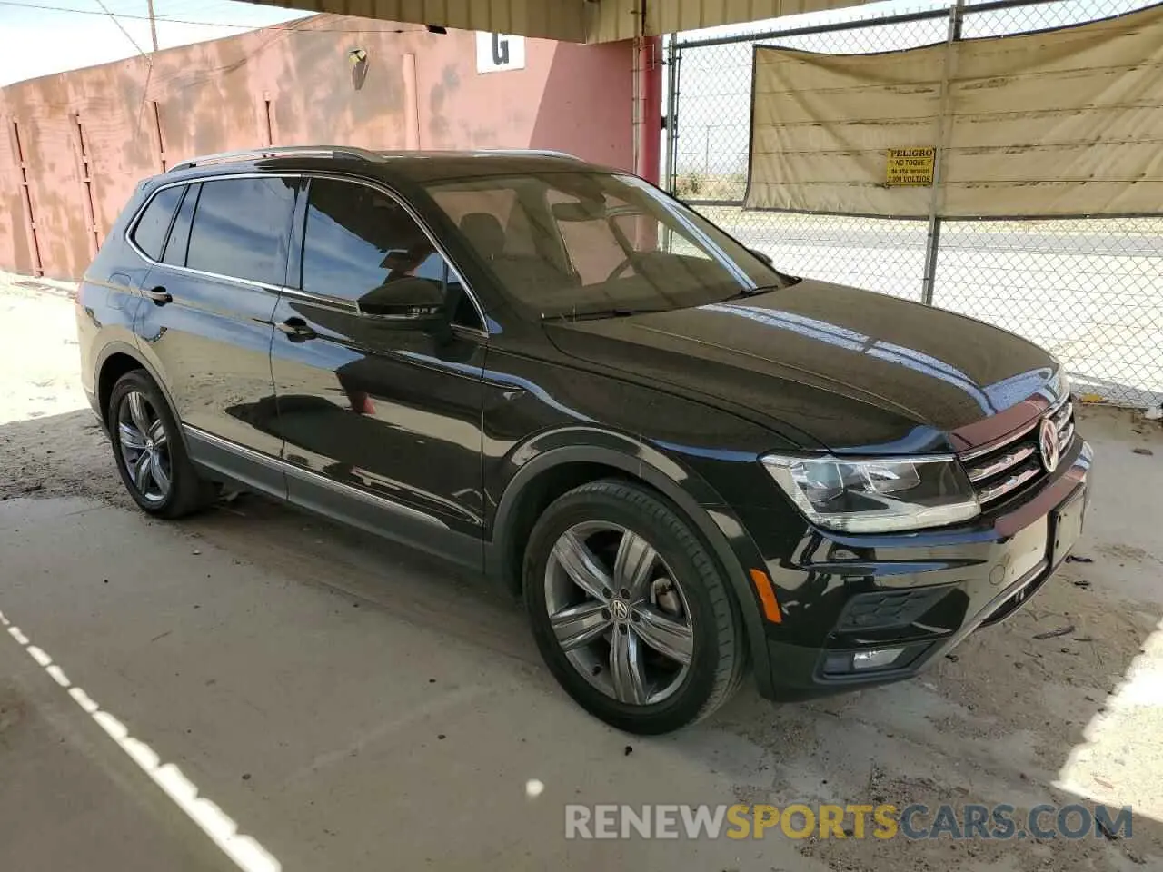 4 fotografías del automóvil dañado 3VV3B7AXXLM138188 VOLKSWAGEN TIGUAN 2020