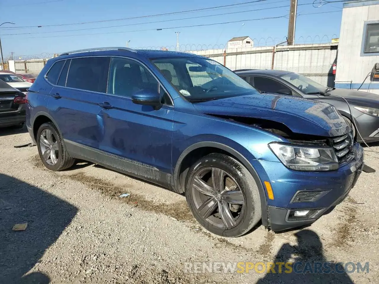 4 fotografías del automóvil dañado 3VV3B7AXXLM150387 VOLKSWAGEN TIGUAN 2020