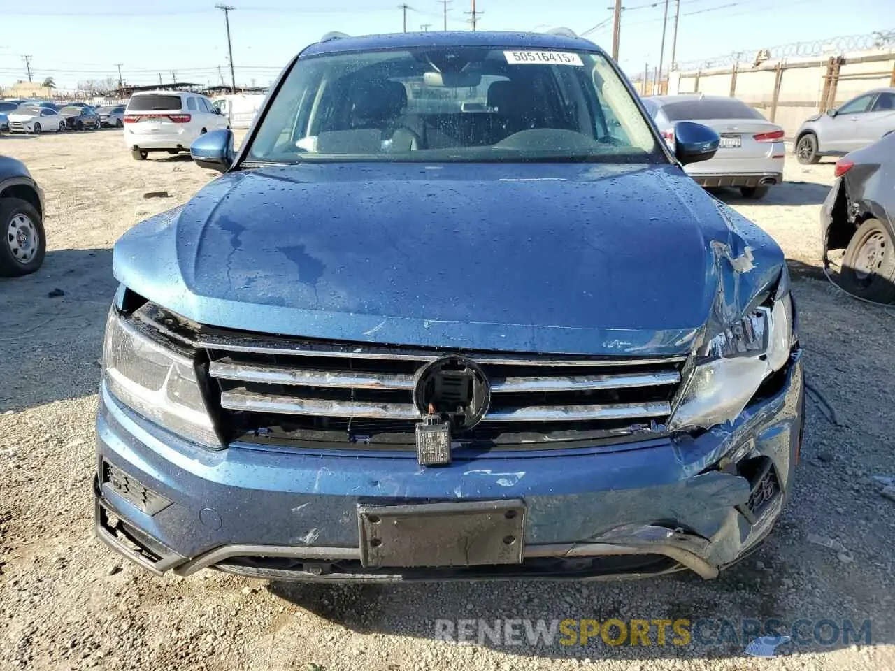 5 fotografías del automóvil dañado 3VV3B7AXXLM150387 VOLKSWAGEN TIGUAN 2020