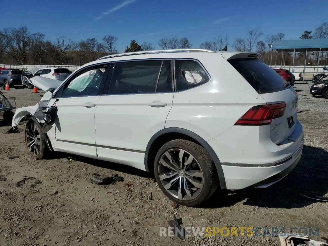 2 fotografías del automóvil dañado 3VV4B7AX7LM178345 VOLKSWAGEN TIGUAN 2020