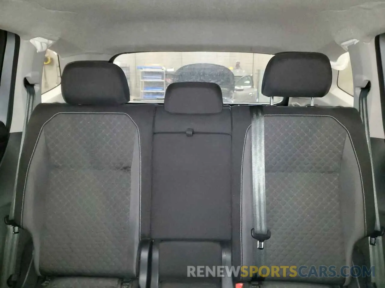 10 fotografías del automóvil dañado 3VV0B7AX1MM019479 VOLKSWAGEN TIGUAN 2021