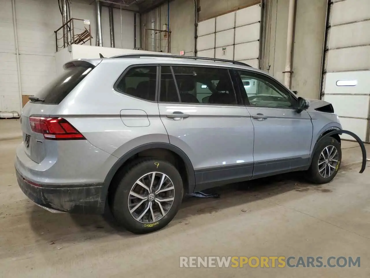 3 fotografías del automóvil dañado 3VV0B7AX1MM019479 VOLKSWAGEN TIGUAN 2021