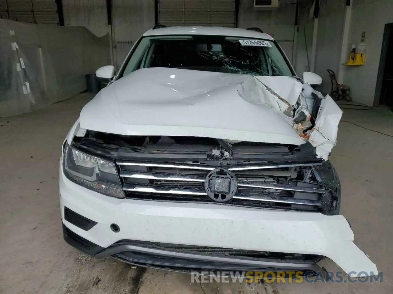 5 fotografías del automóvil dañado 3VV0B7AX4MM040312 VOLKSWAGEN TIGUAN 2021