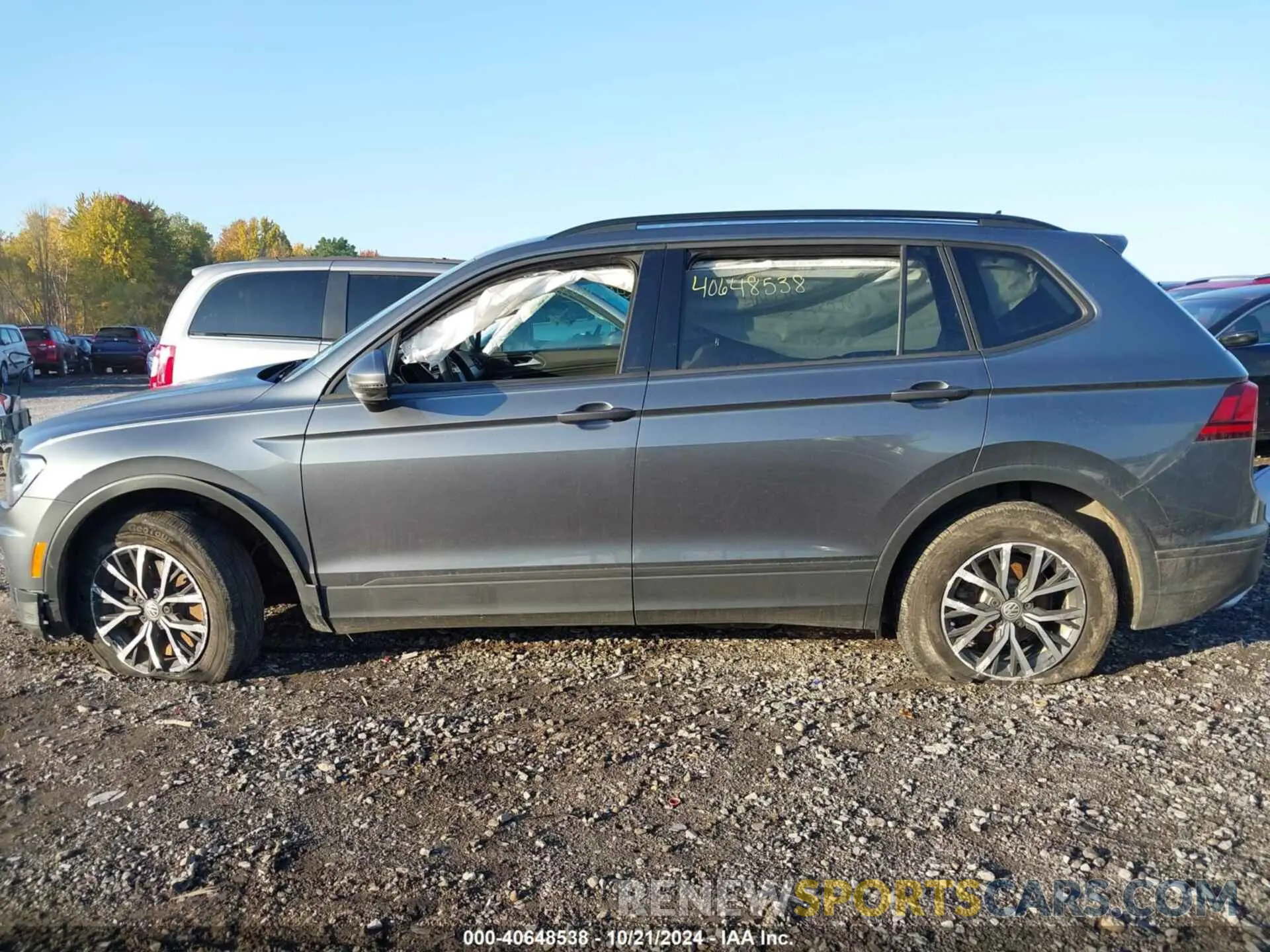 14 fotografías del automóvil dañado 3VV0B7AX5MM000806 VOLKSWAGEN TIGUAN 2021
