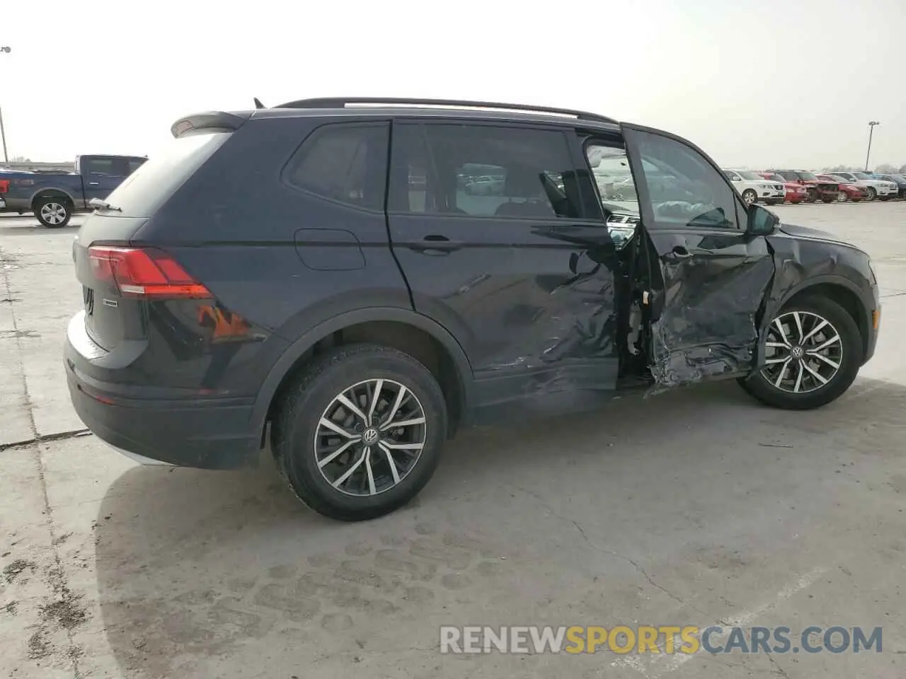 3 fotografías del automóvil dañado 3VV0B7AX9MM072172 VOLKSWAGEN TIGUAN 2021